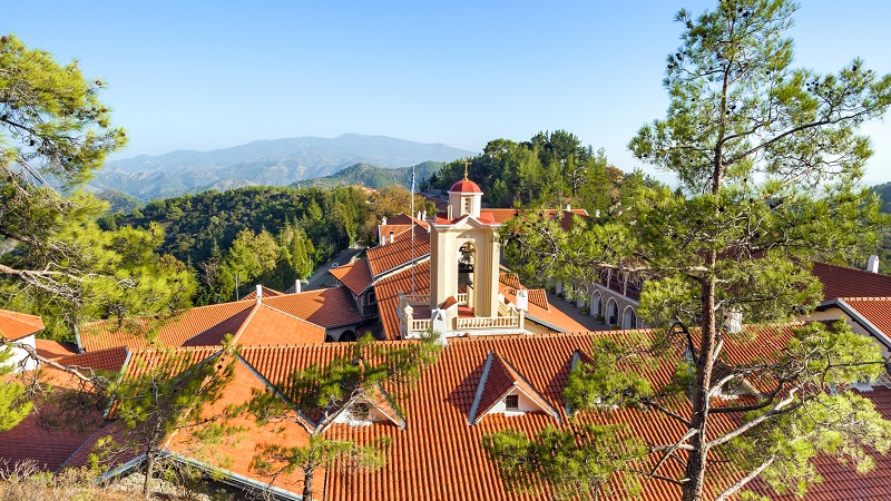 Udflugt 3: Kloster og vin i Troodosbjergene (inkl. frokost)